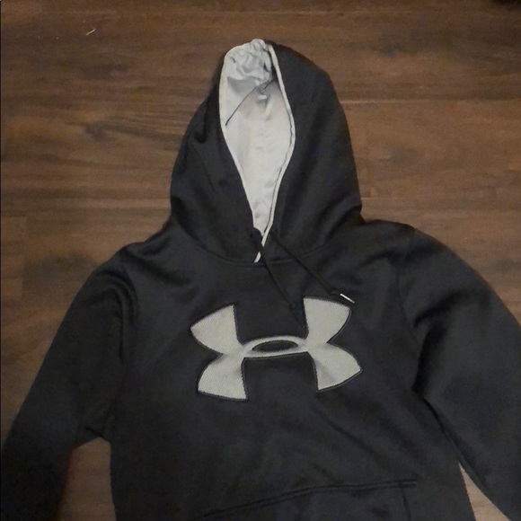 Under armour hoodie - Picture 4 of 4